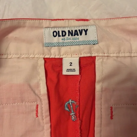 🌸 3/$6 Old navy shorts - Picture 3 of 4